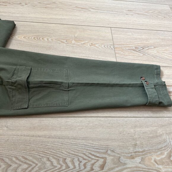 myStyle Cropped Cargo Pants Sz 14 Olive Sage green Military leg details casual - Picture 6 of 10